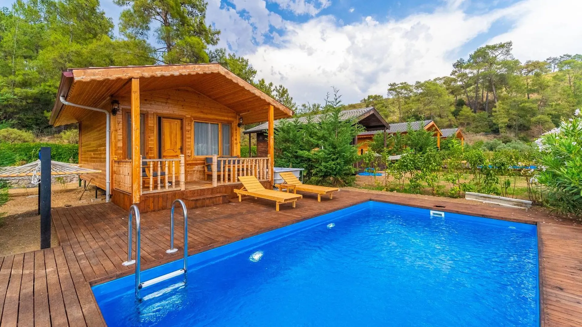 Blue Green Life Bungalow Bed & Breakfast Fethiye